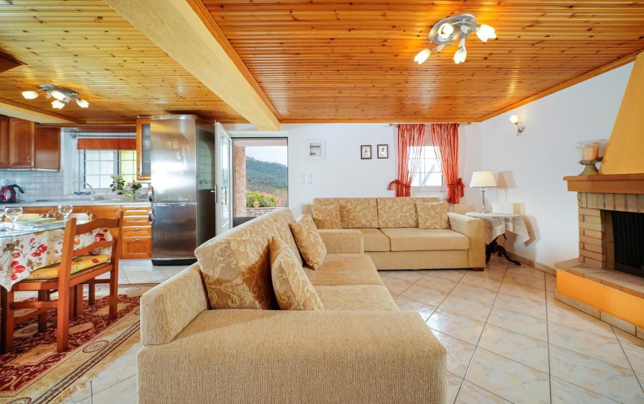 Villa Nicole Theologos  Luaran gambar